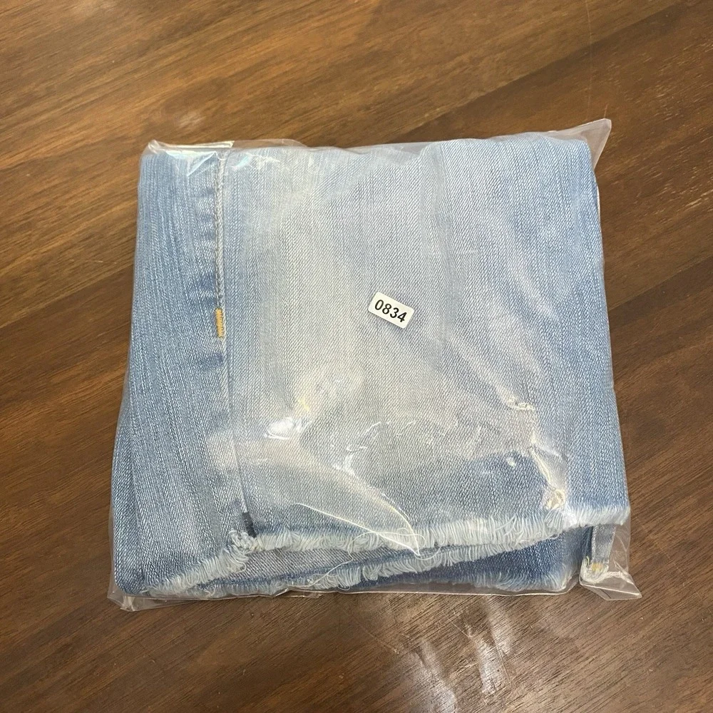 True Religion Men's 31 Blue Denim Shorts Regular Fit Light Wash 5-Pocket Natalie